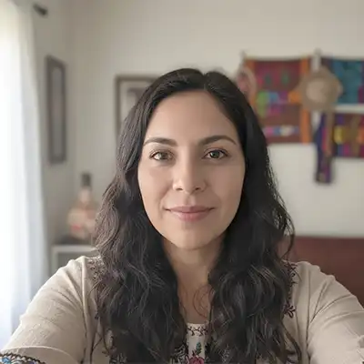 Testimonial - Andrea M - Emprendedora digital - Carmen MarSt - Asesora en Marketing Digital